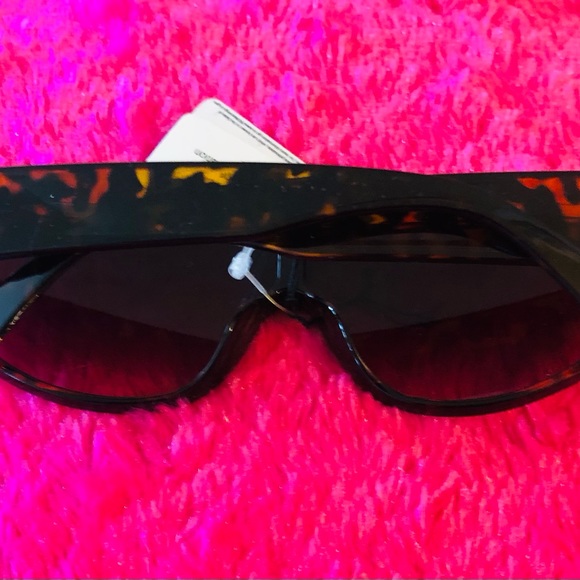 New arrival - Picture 2 of 5